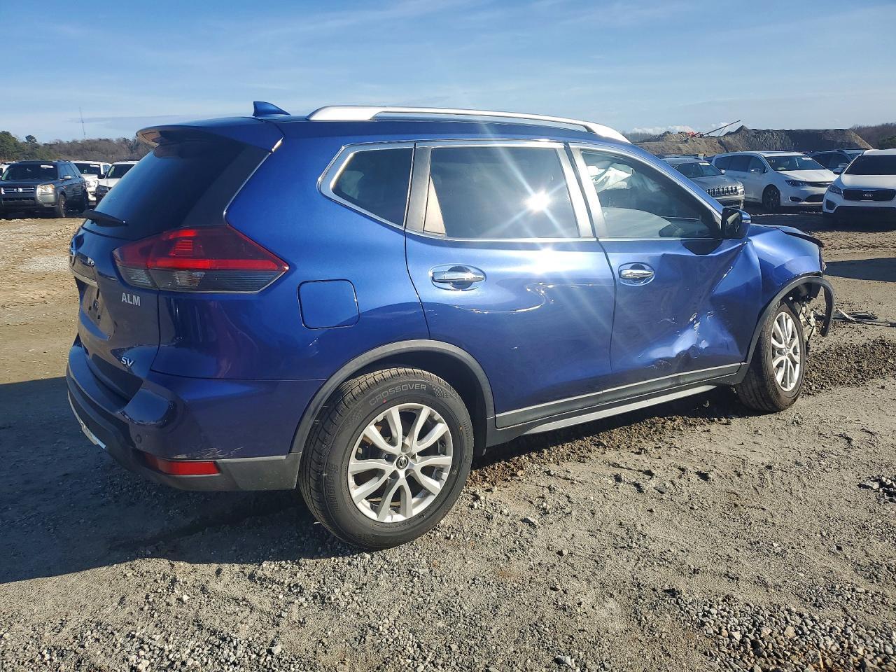 2019 NISSAN