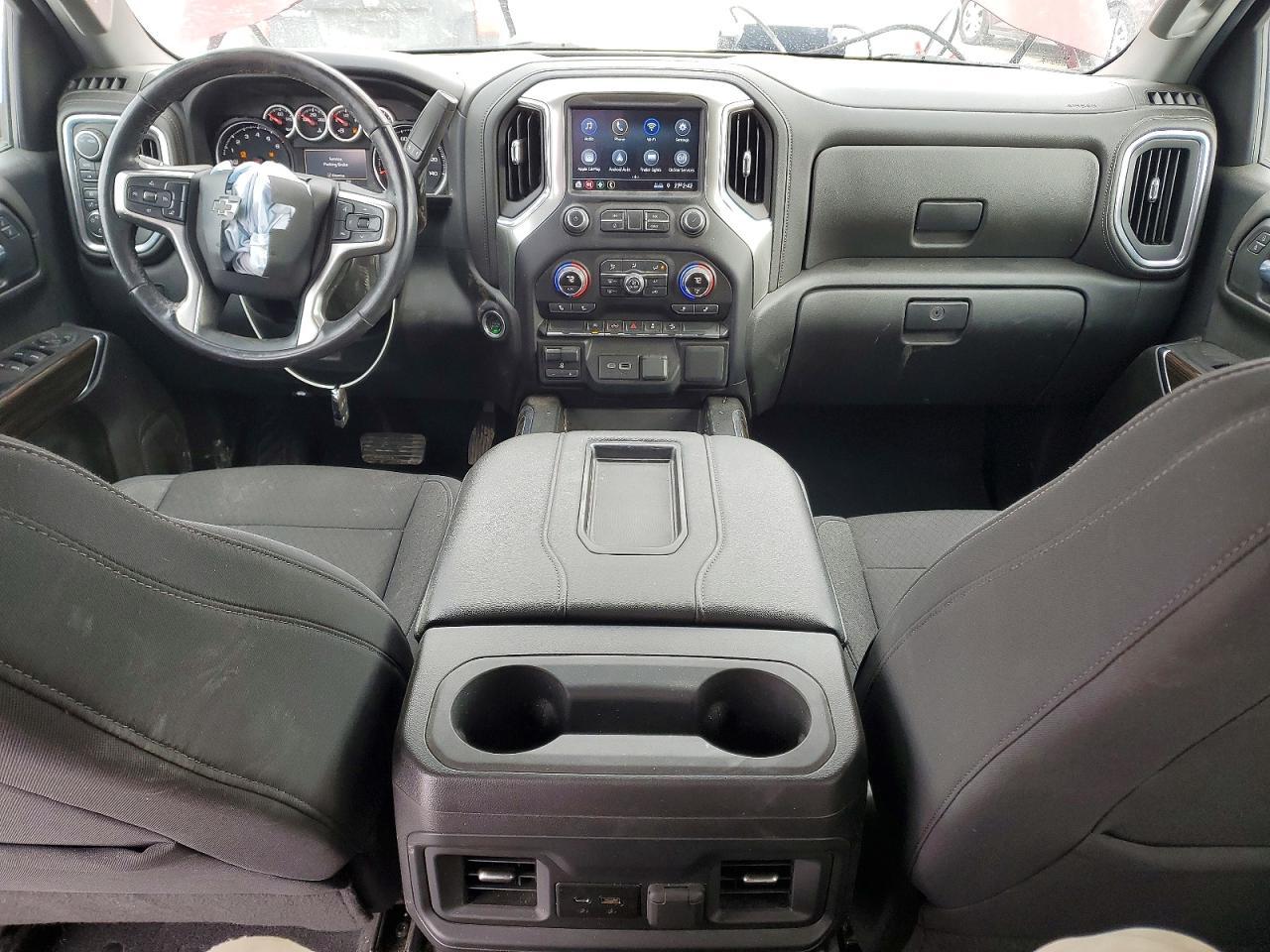 2021 CHEVROLET Silverado