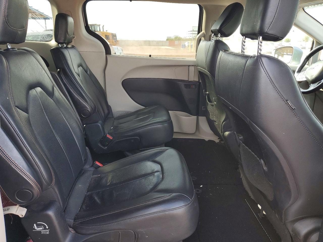 2020 CHRYSLER Pacifica