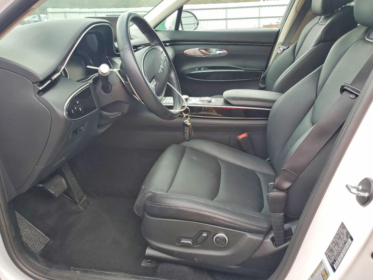 2022 GENESIS GV70