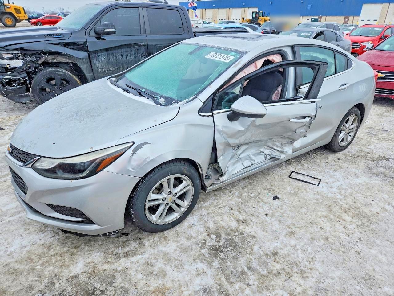 2016 CHEVROLET CRUZE