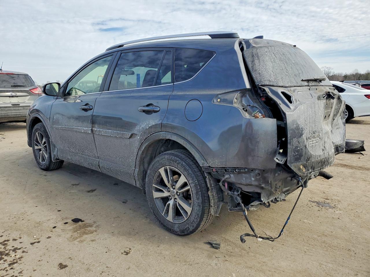 2016 TOYOTA RAV4