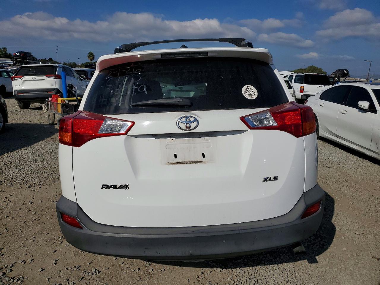 2015 TOYOTA RAV4