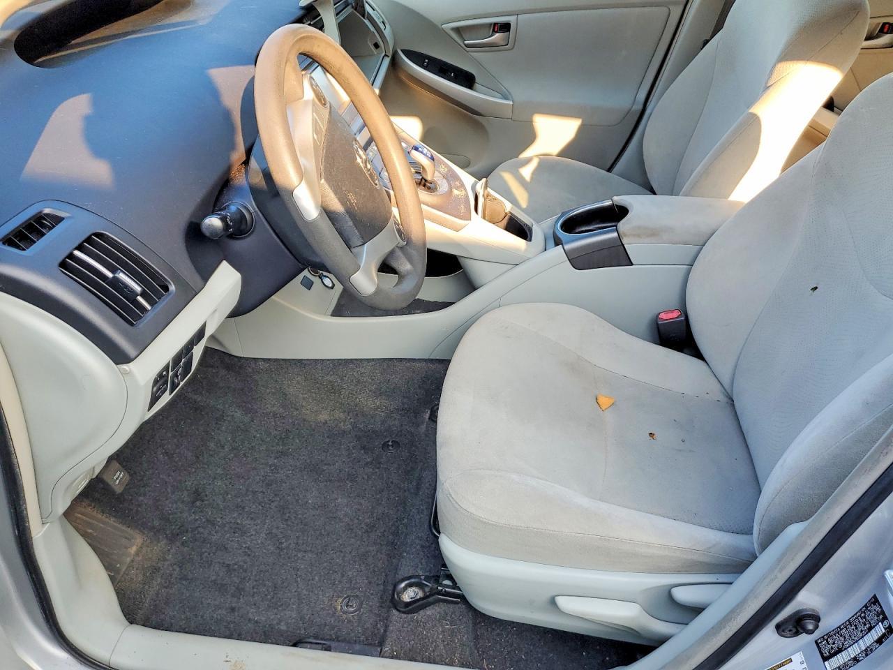 2014 TOYOTA PRIUS