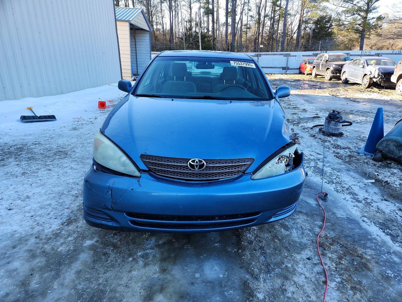 2004 TOYOTA CAMRY