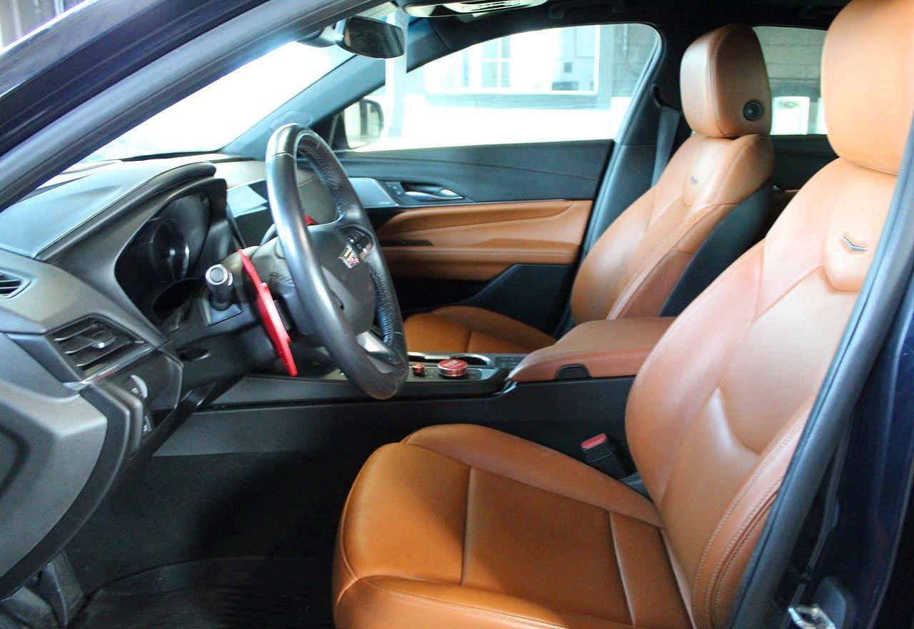 2021 CADILLAC CT4