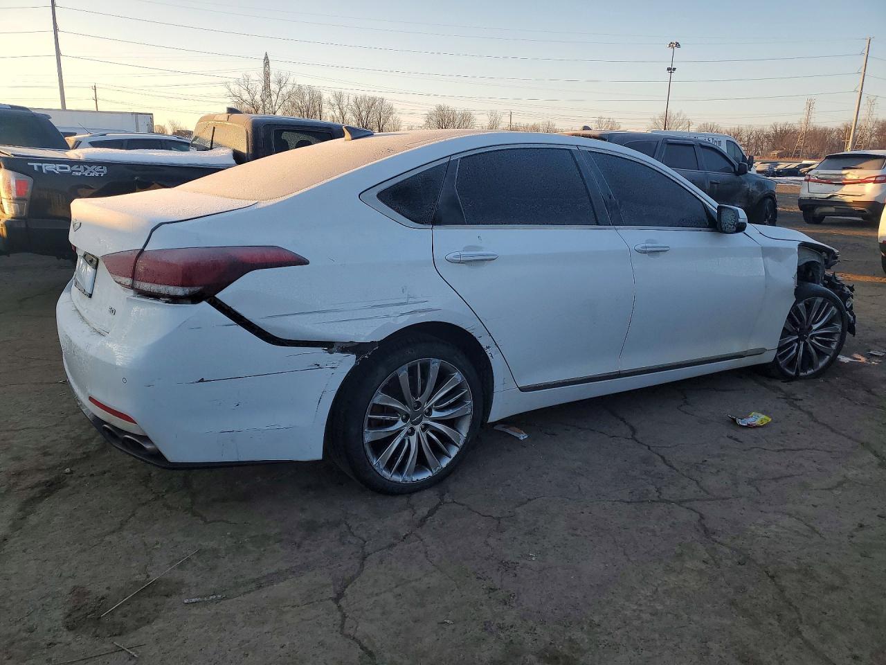 2017 GENESIS G80