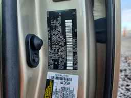 2005 TOYOTA SIENNA