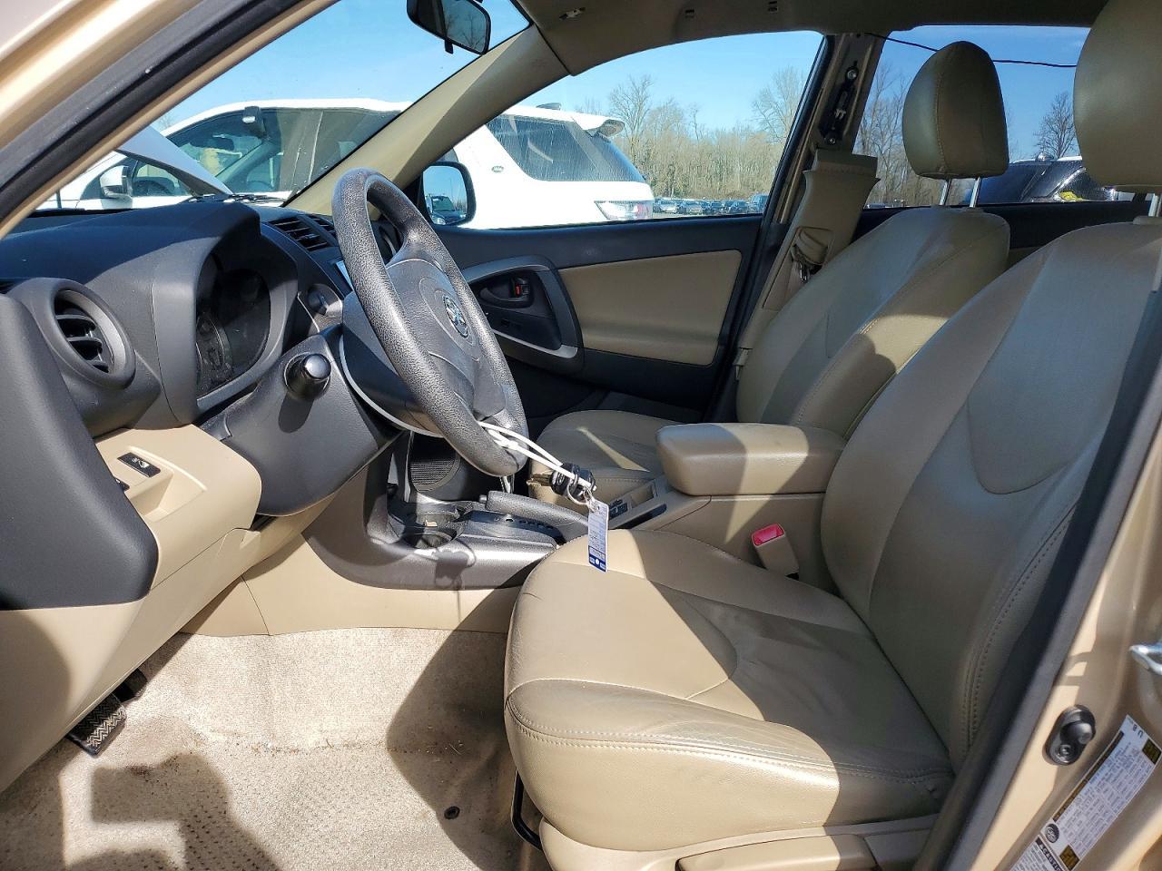 2010 TOYOTA RAV4