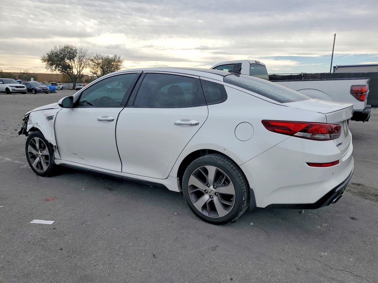 2019 KIA OPTIMA