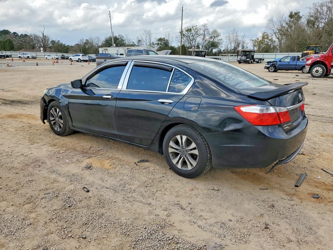 2015 HONDA ACCORD