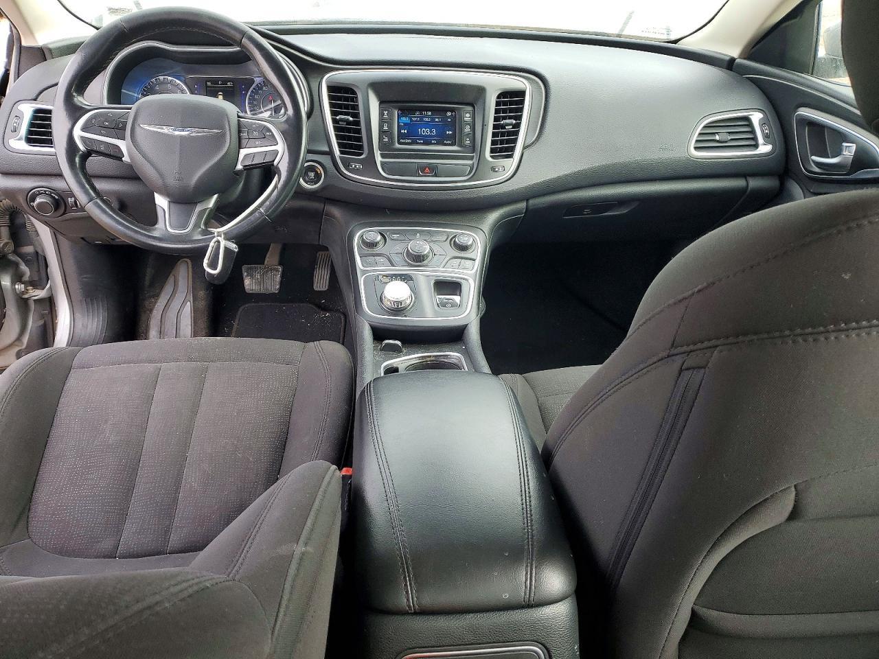 2015 CHRYSLER 200