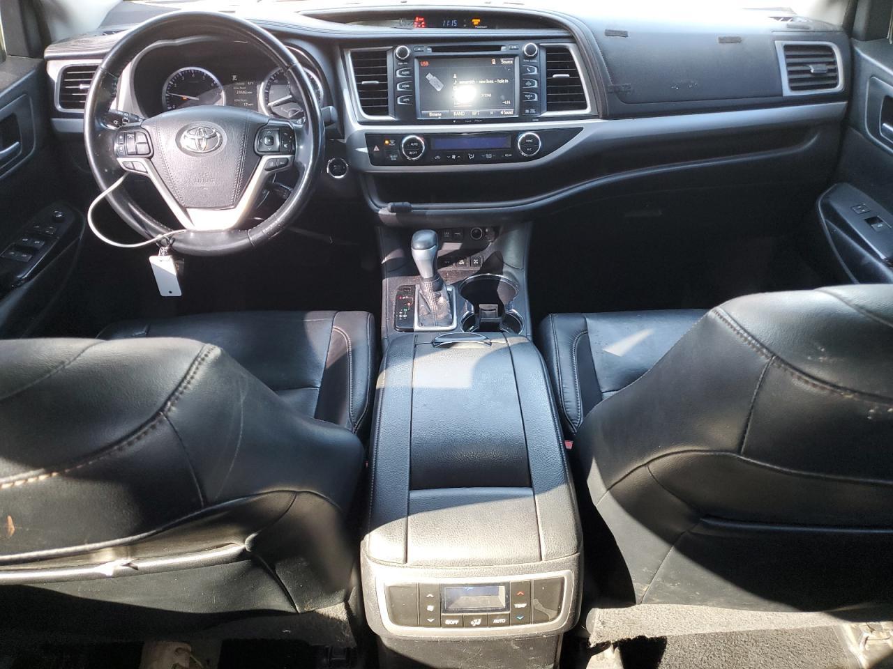 2019 TOYOTA HIGHLANDER