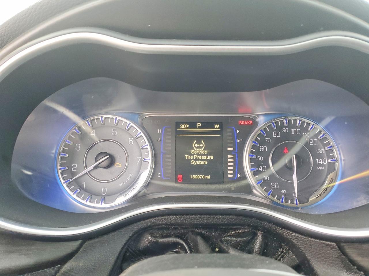 2015 CHRYSLER 200