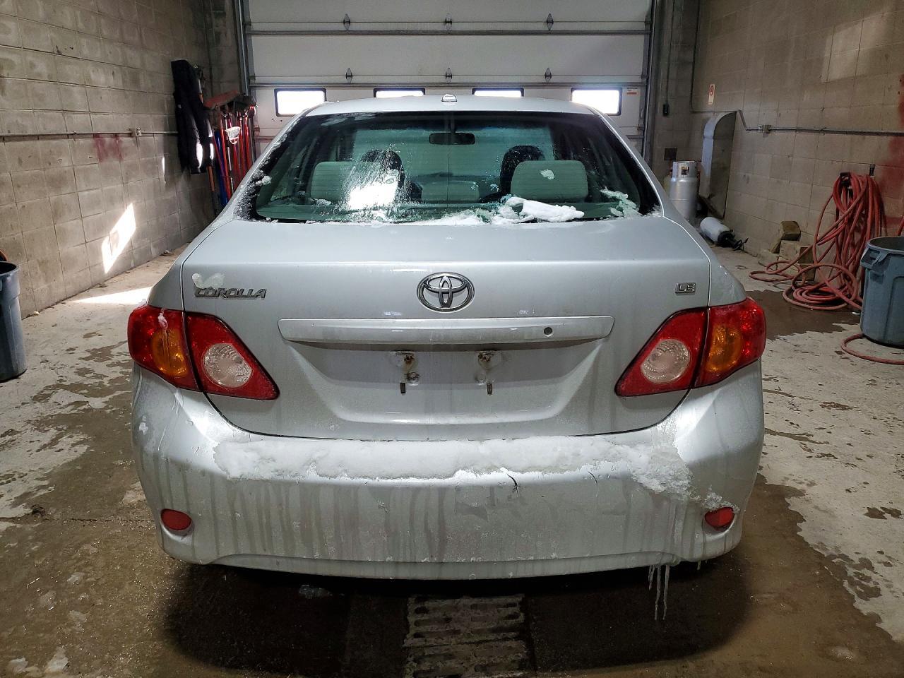 2009 TOYOTA COROLLA