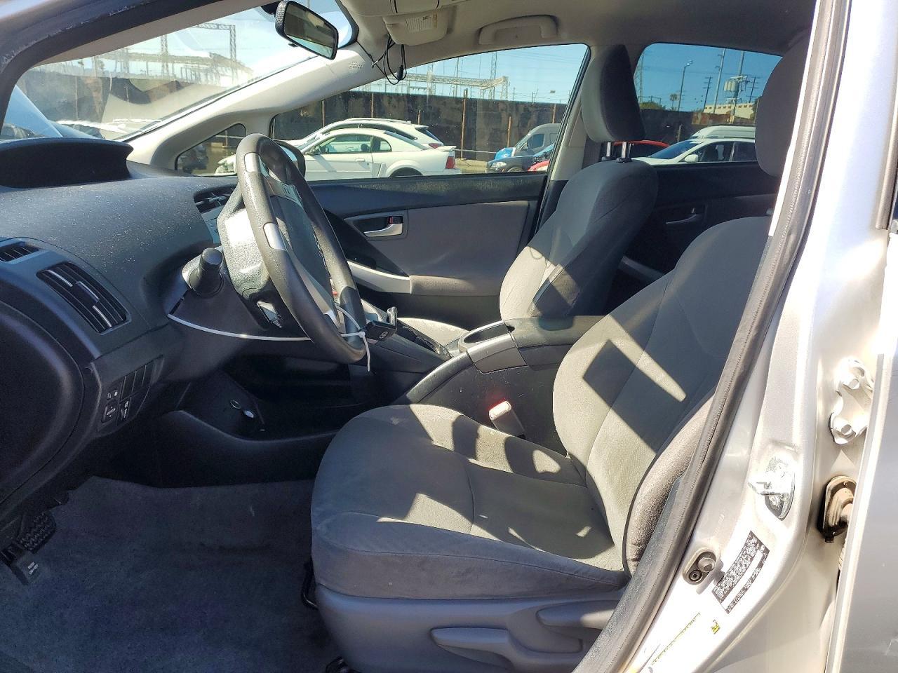 2012 TOYOTA PRIUS