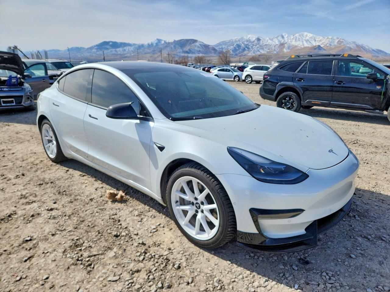 2021 TESLA MODEL 3