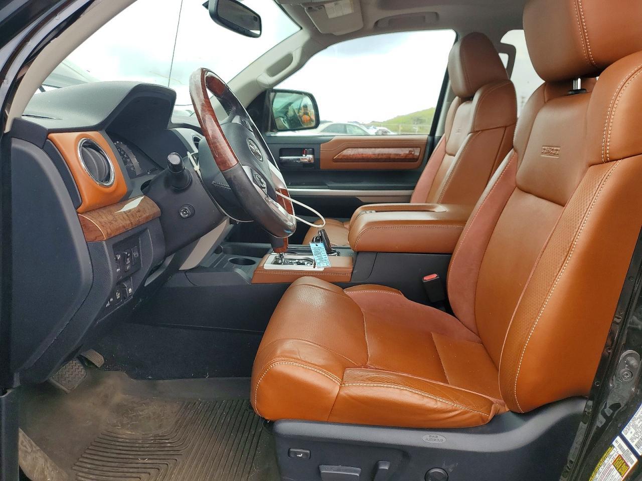 2016 TOYOTA TUNDRA