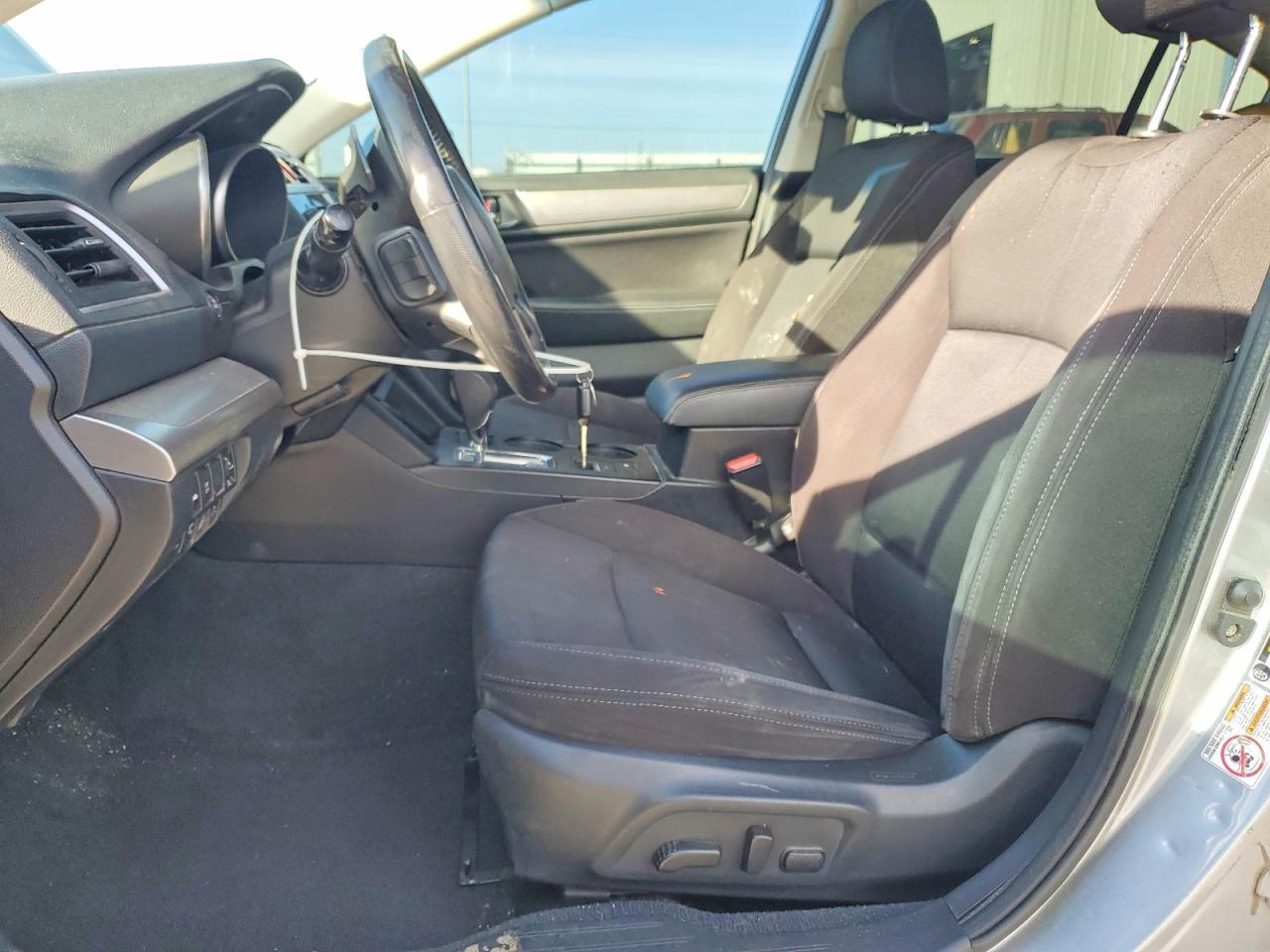 2017 SUBARU Legacy