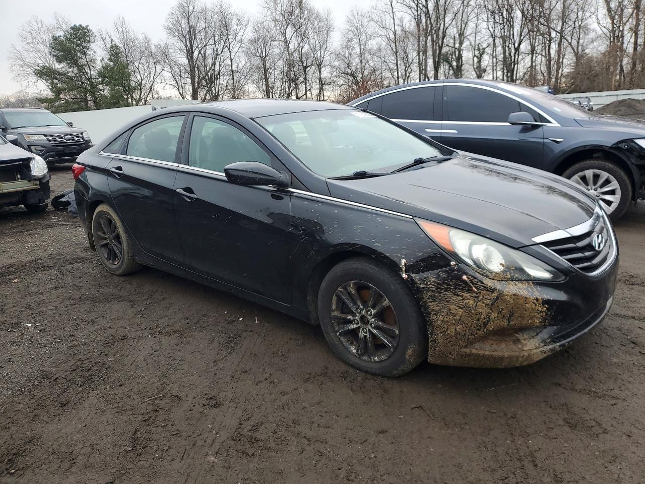2011 HYUNDAI SONATA