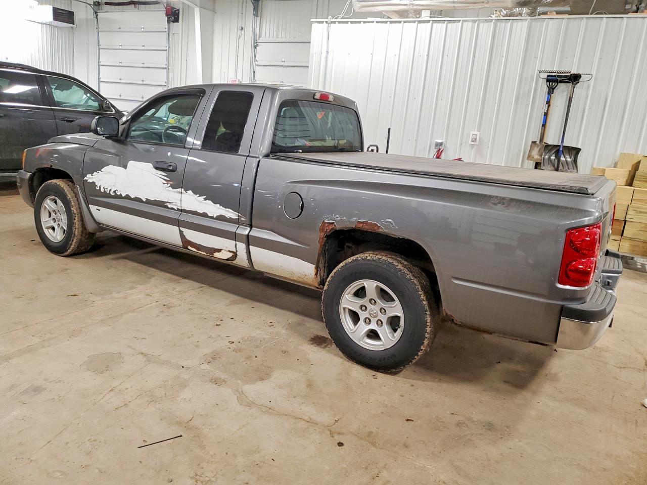 2006 DODGE Dakota