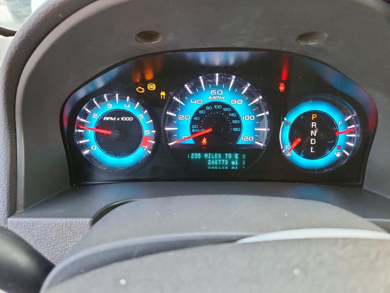 2010 FORD FUSION