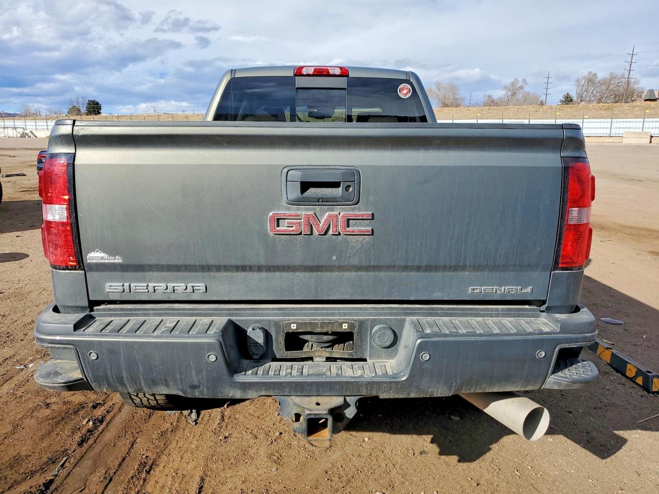 2017 GMC Sierra