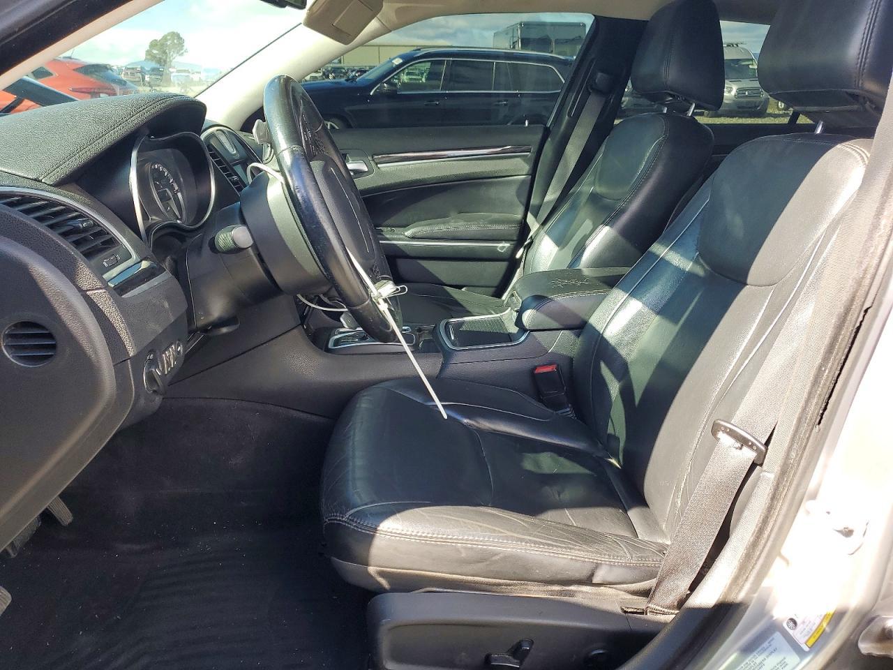 2015 CHRYSLER 300
