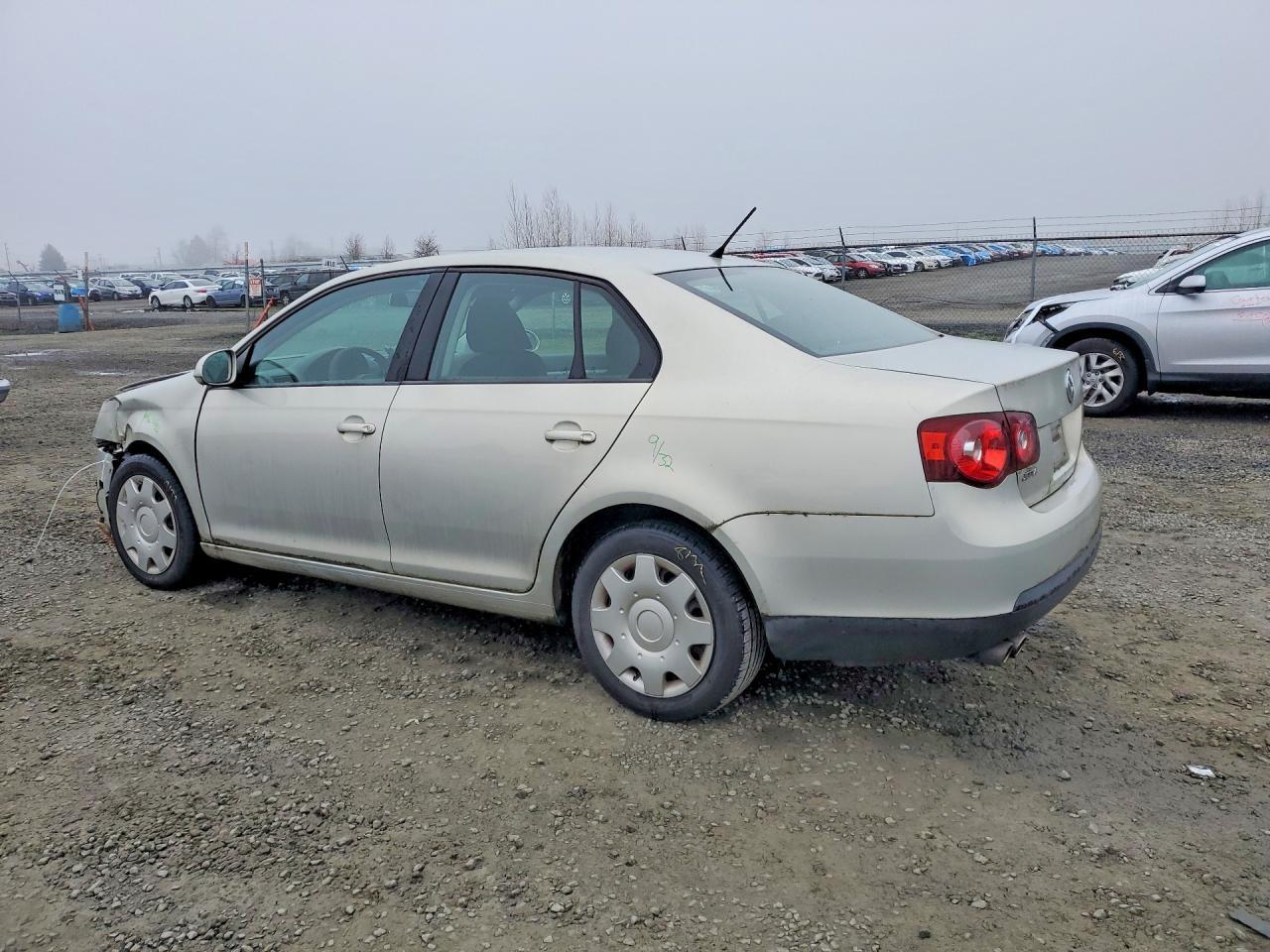 2010 VOLKSWAGEN JETTA