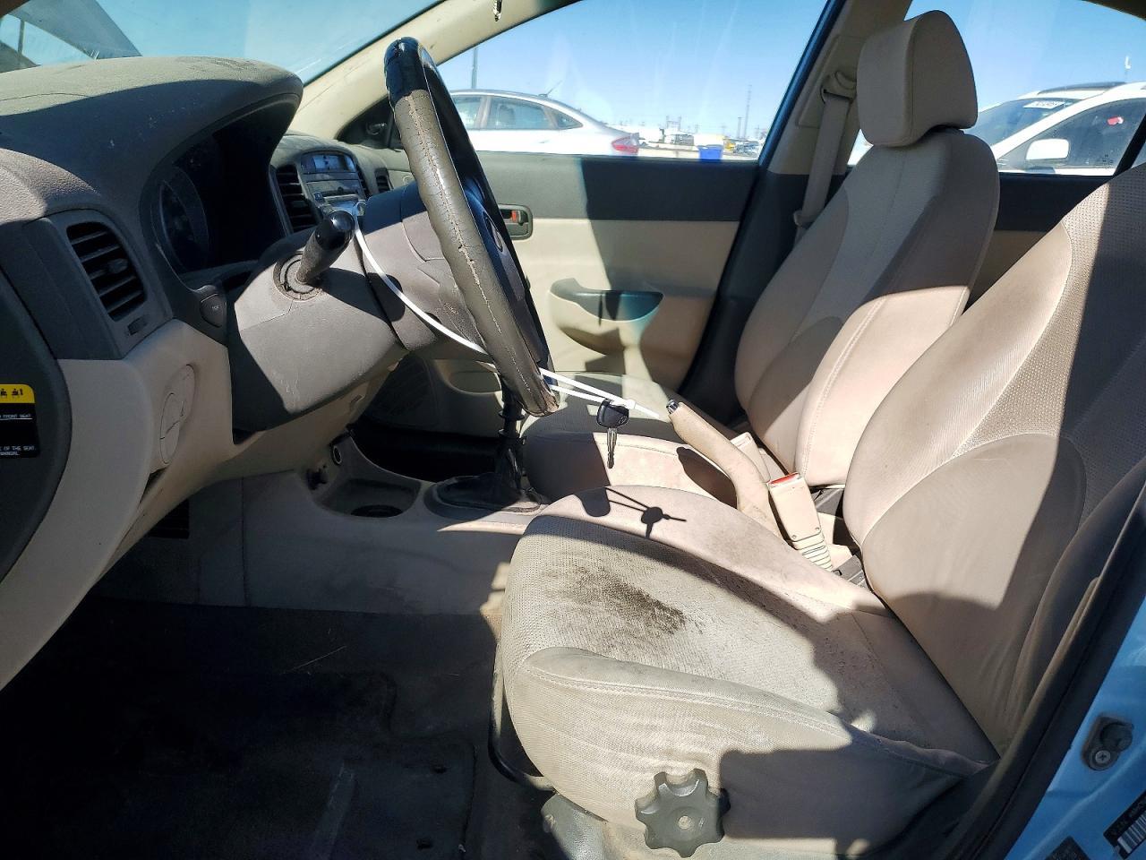 2010 HYUNDAI ACCENT