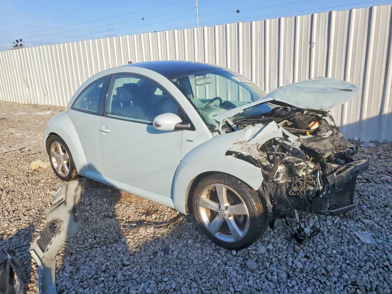 2010 VOLKSWAGEN Beetle