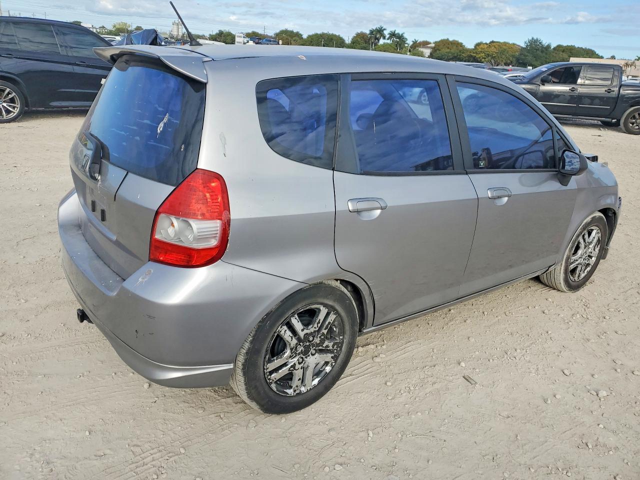 2008 HONDA FIT