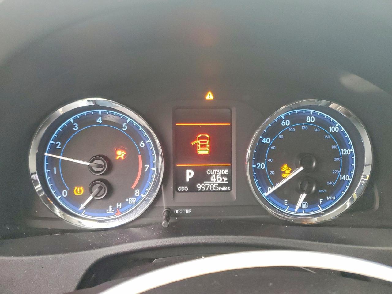 2017 TOYOTA COROLLA