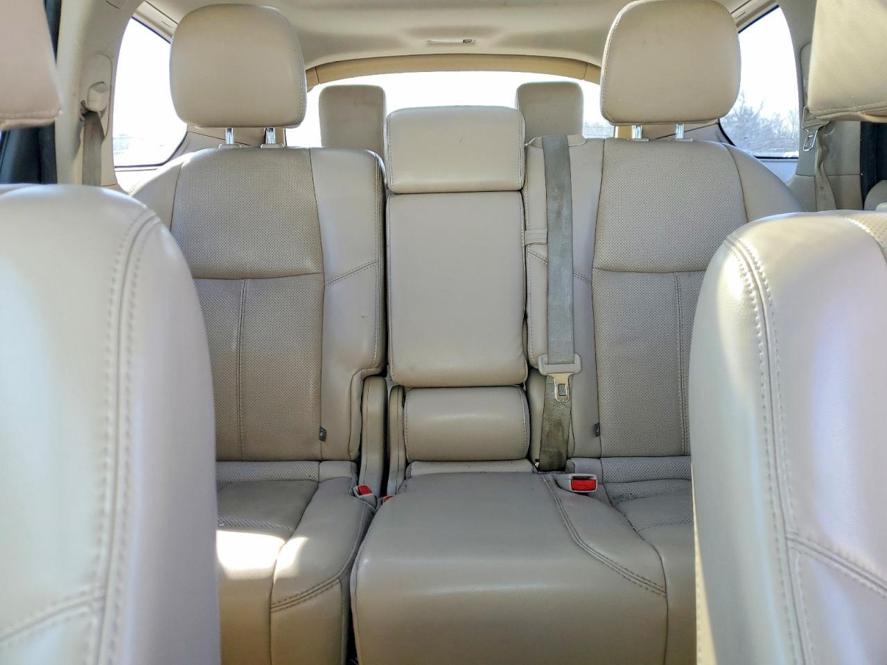 2017 NISSAN PATHFINDER
