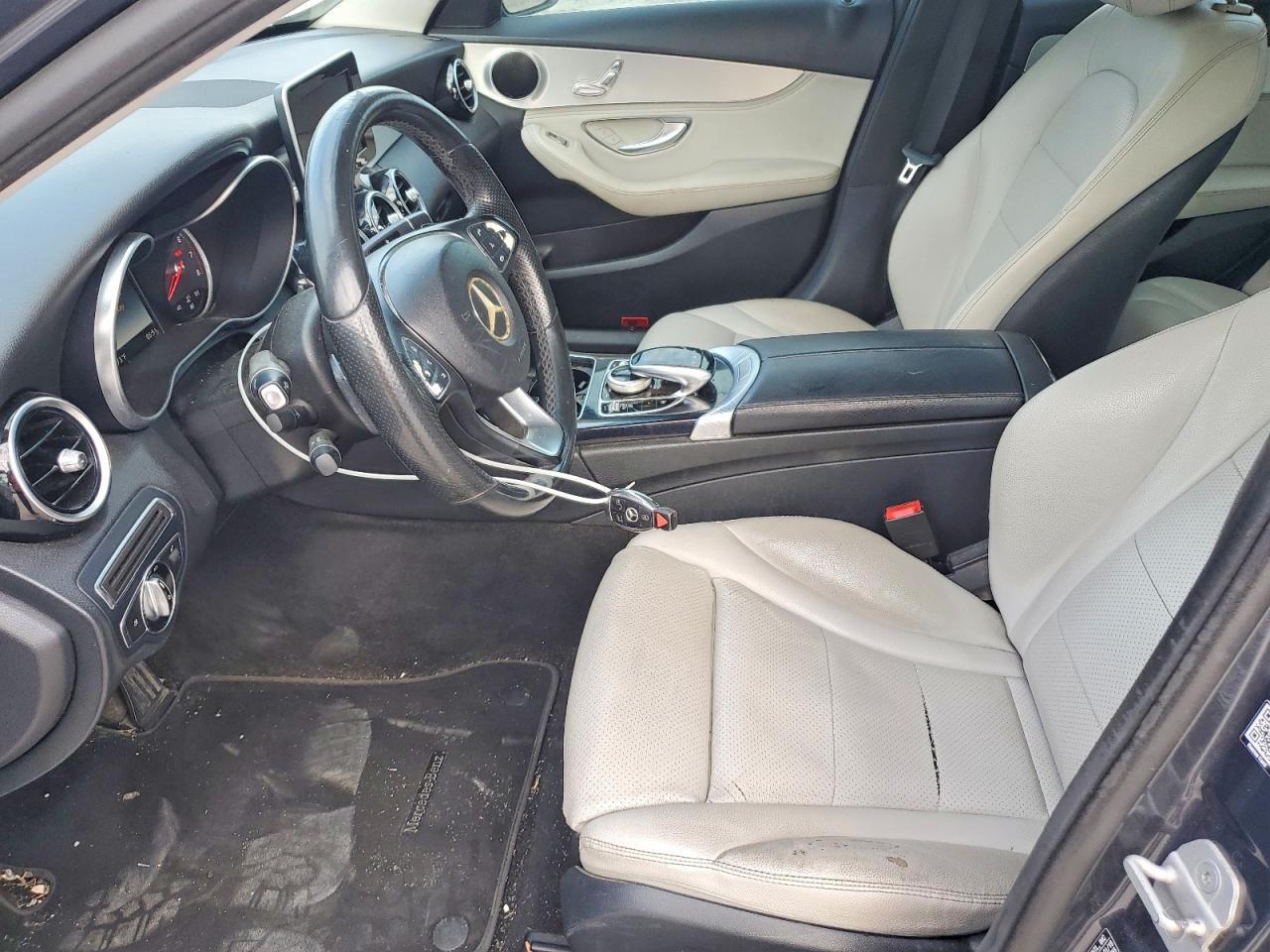 2015 MERCEDES-BENZ C-CLASS