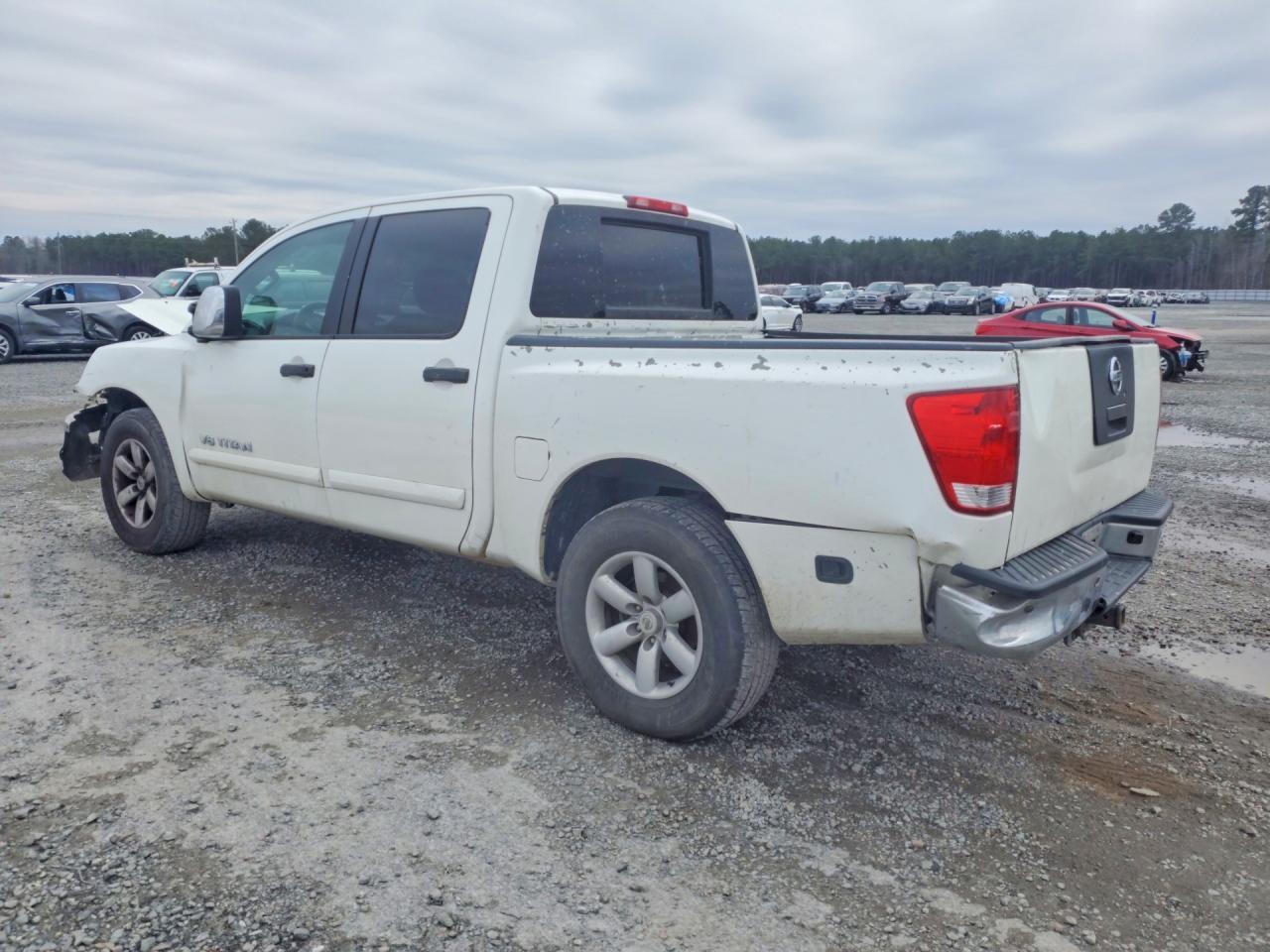 2012 NISSAN Titan