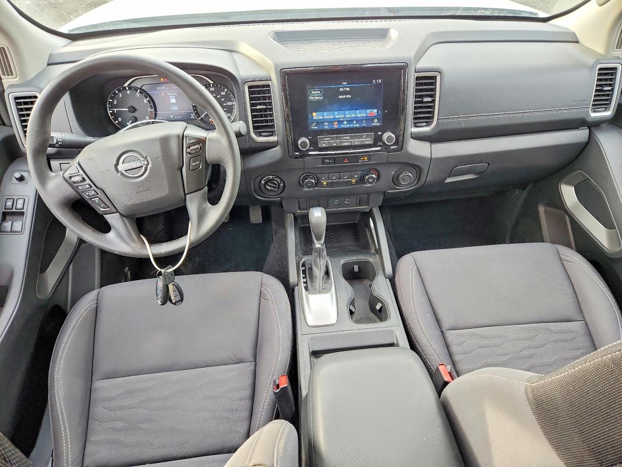 2024 NISSAN Frontier