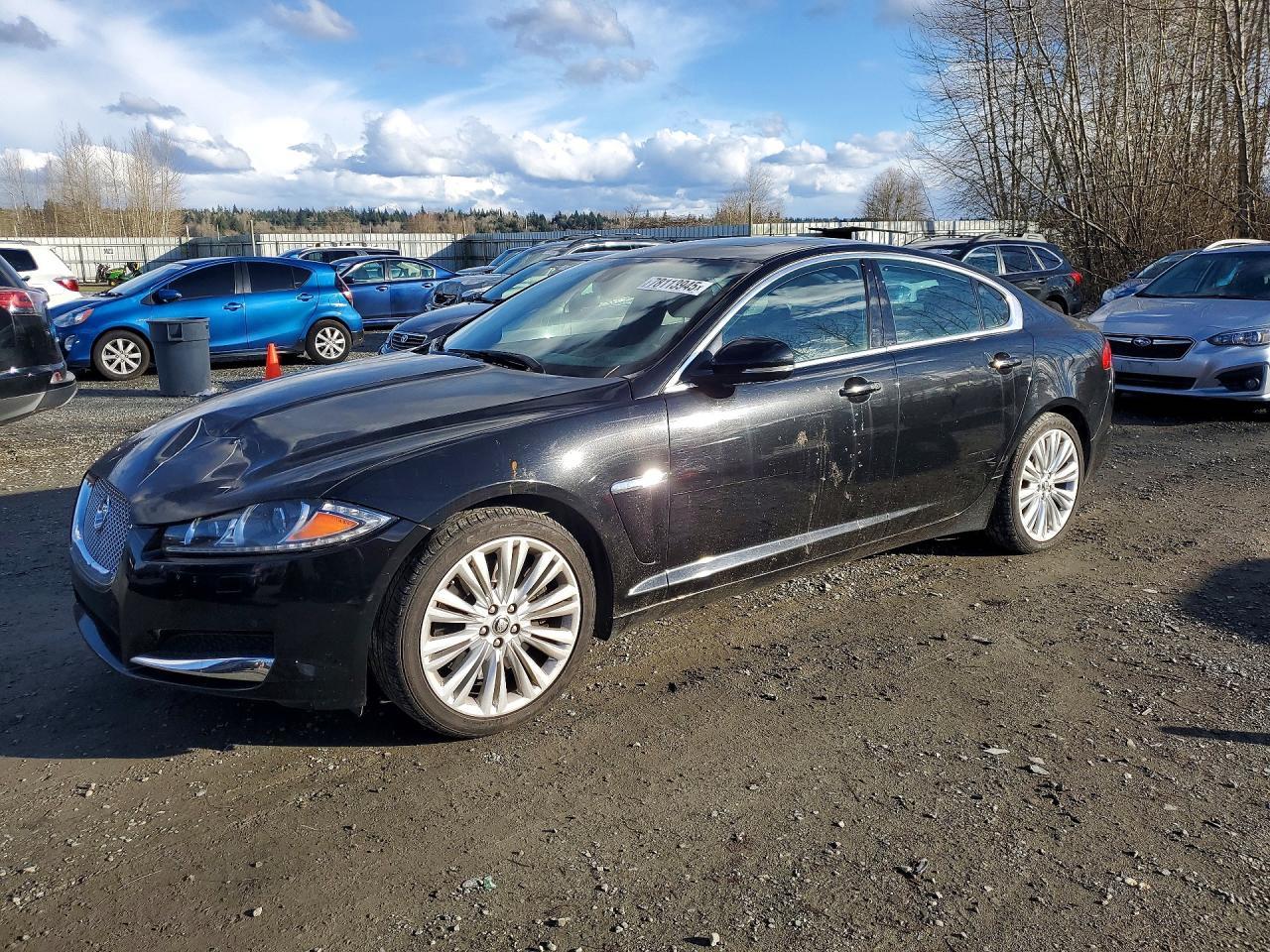2013 JAGUAR XF