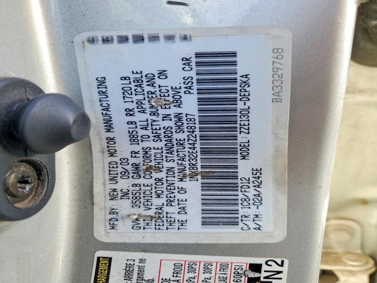 2004 TOYOTA COROLLA