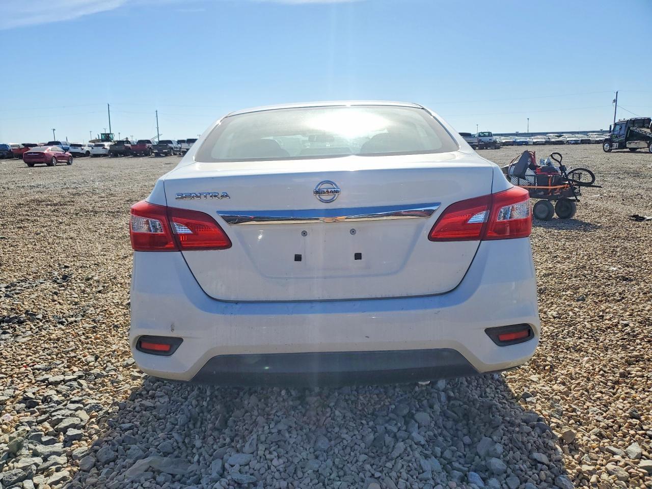 2017 NISSAN SENTRA