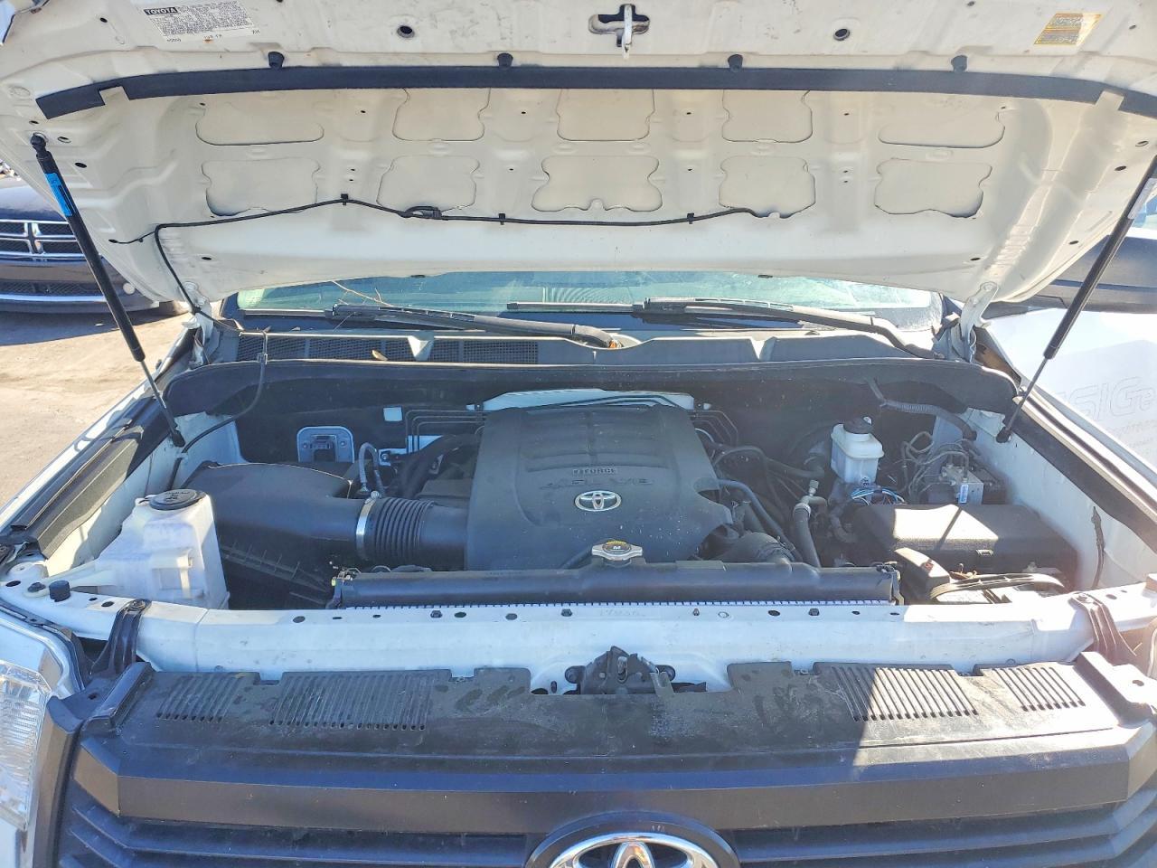 2016 TOYOTA TUNDRA
