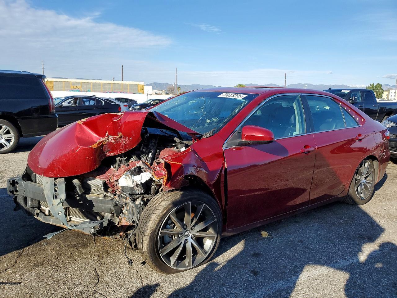 2015 TOYOTA CAMRY