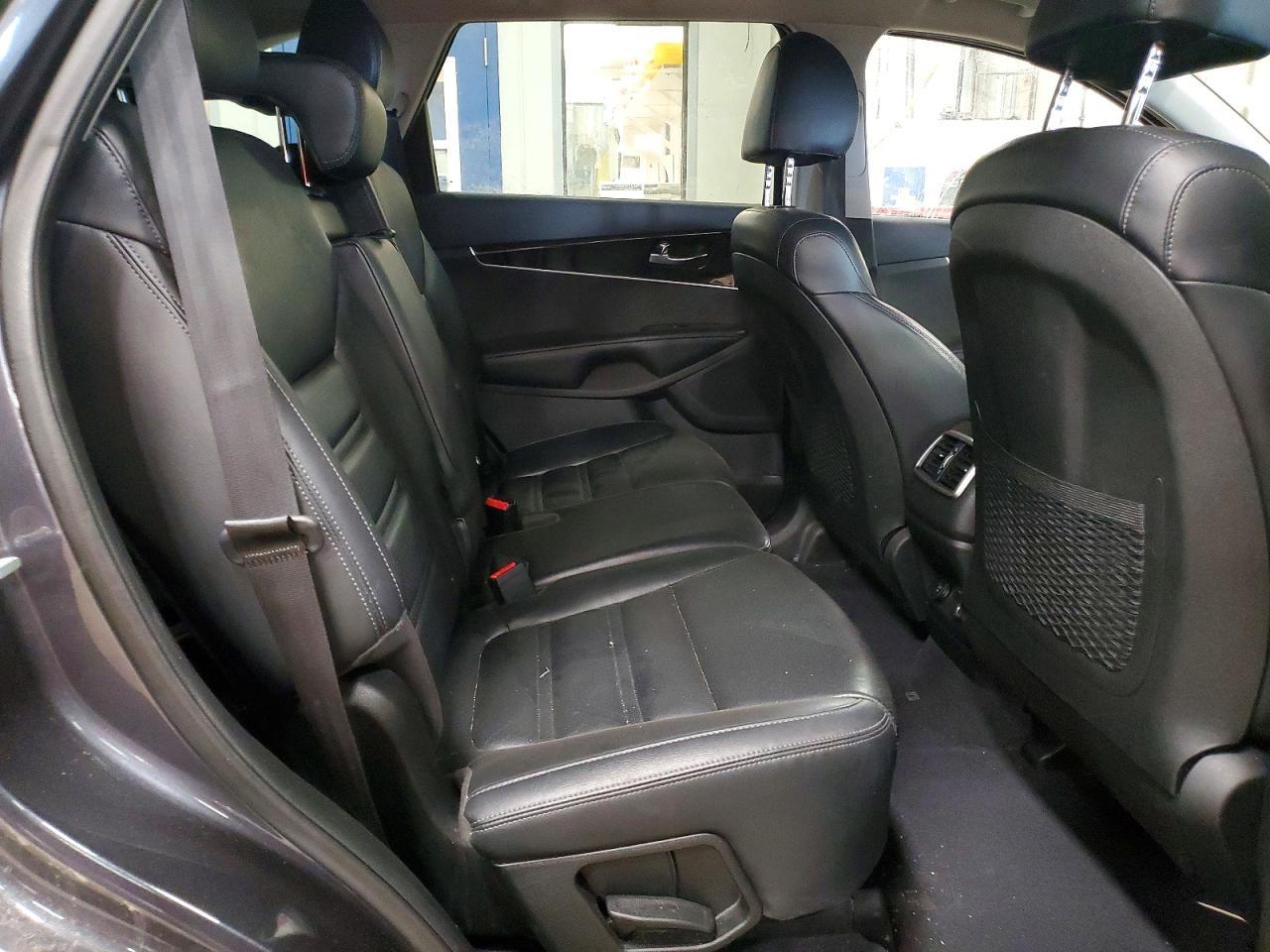 2019 KIA SORENTO