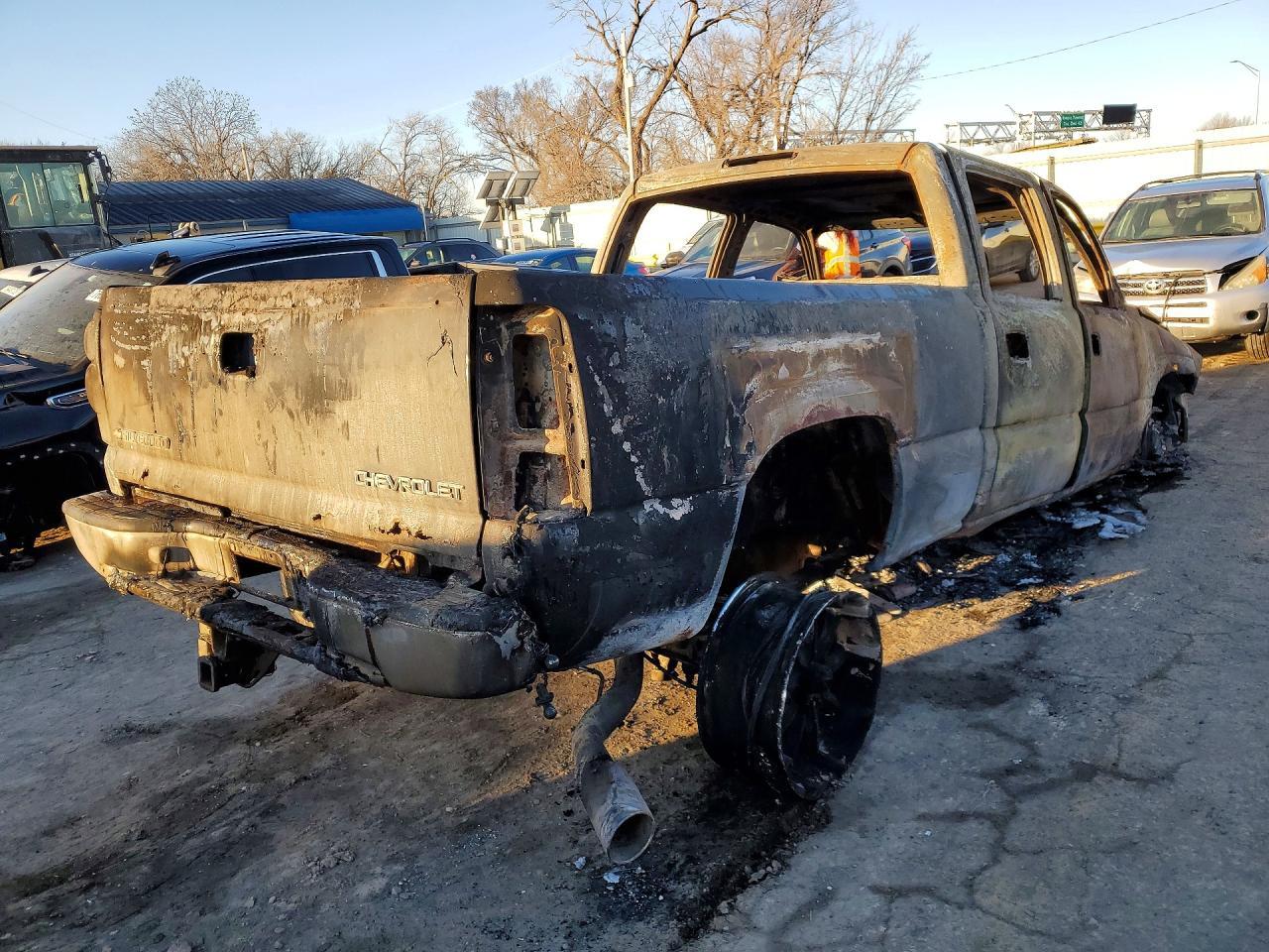 2004 CHEVROLET Silverado 2500