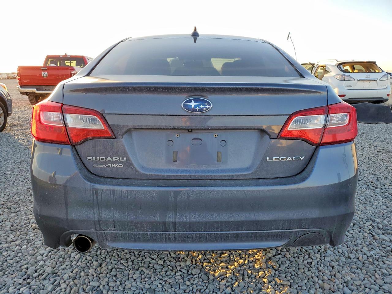 2016 SUBARU Legacy