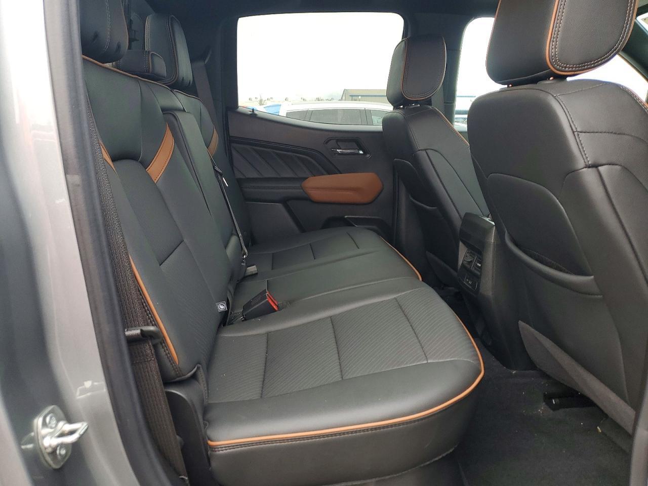 2025 GMC CANYON