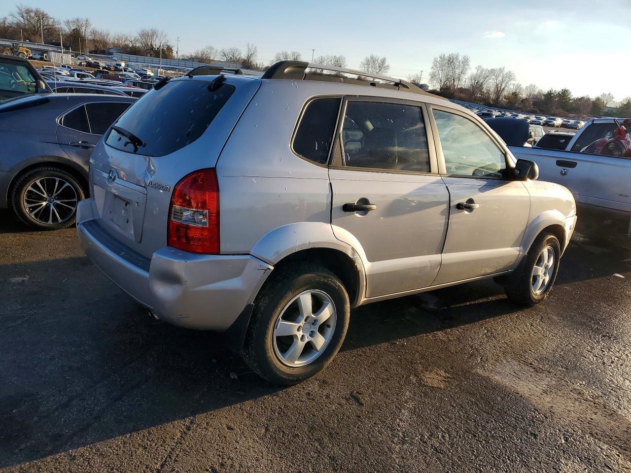 2005 HYUNDAI TUCSON
