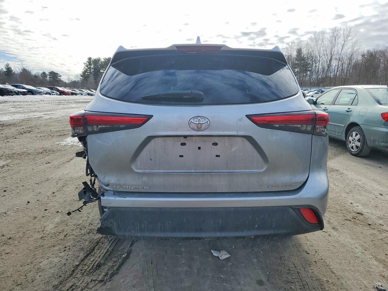 2021 TOYOTA HIGHLANDER
