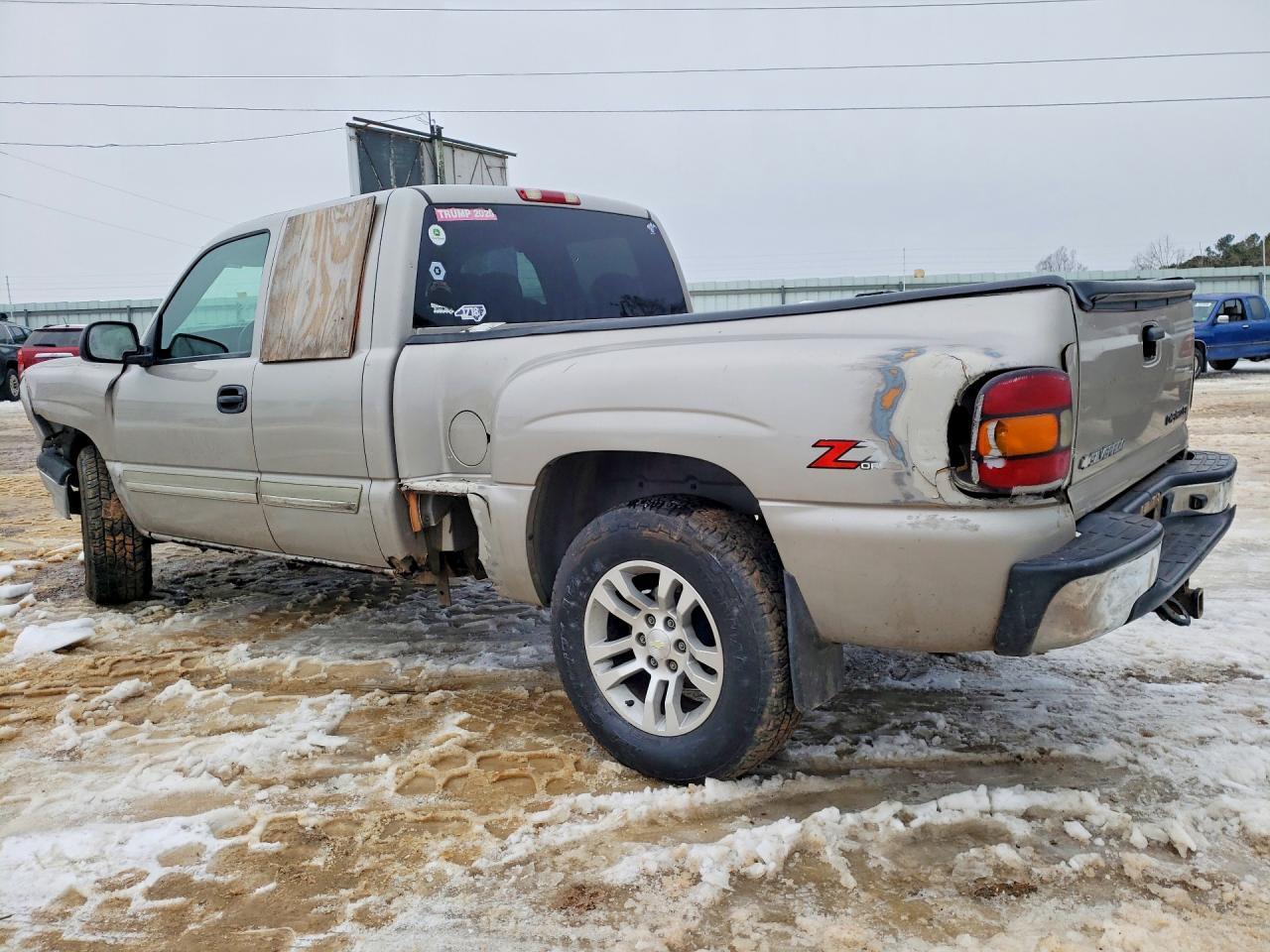 2004 CHEVROLET Silverado