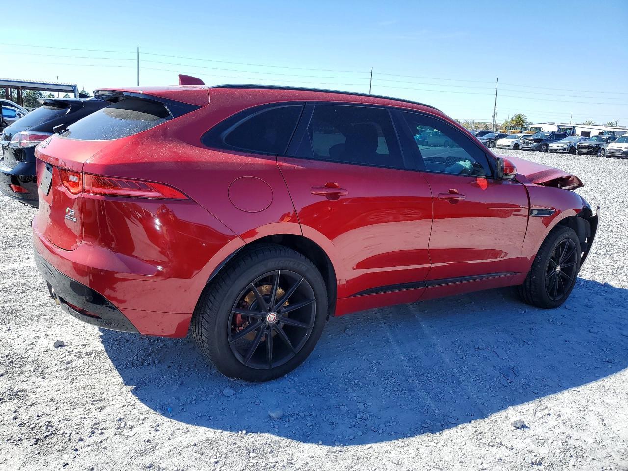 2018 JAGUAR F-Pace
